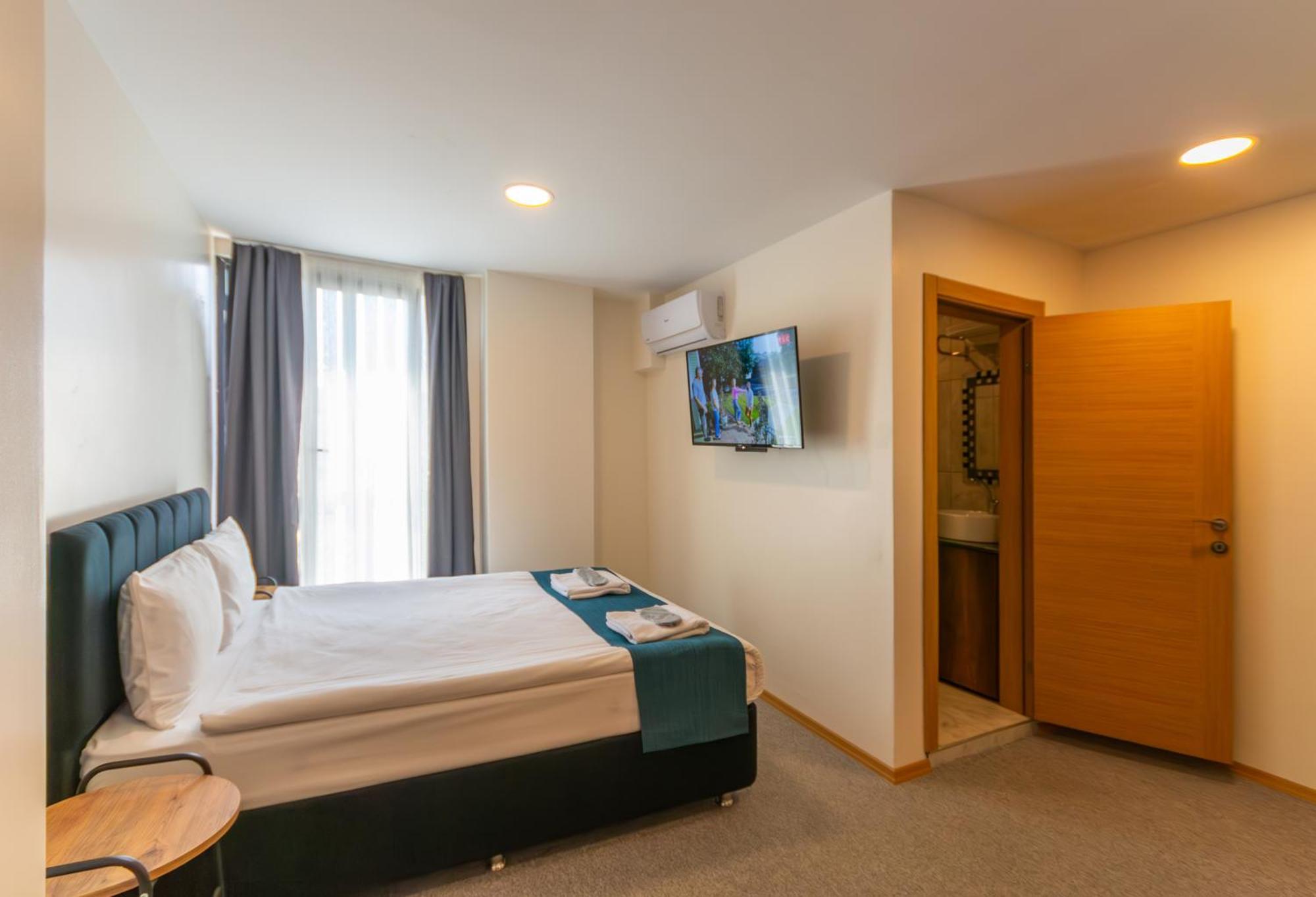 New Garden Airport Hotel Arnavutkoy Екстер'єр фото